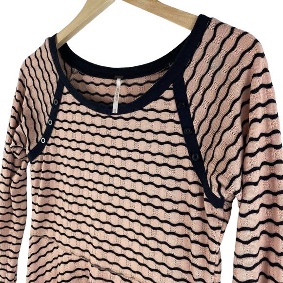 Free People Long Sleeve Peplum Top Womens M Pink Black Striped Pin Up Hourglass - Picture 7 of 11